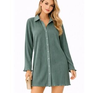 PrettyLittleThing Sage Blue Plisse Oversized Shirt Dress NWT Petite 4